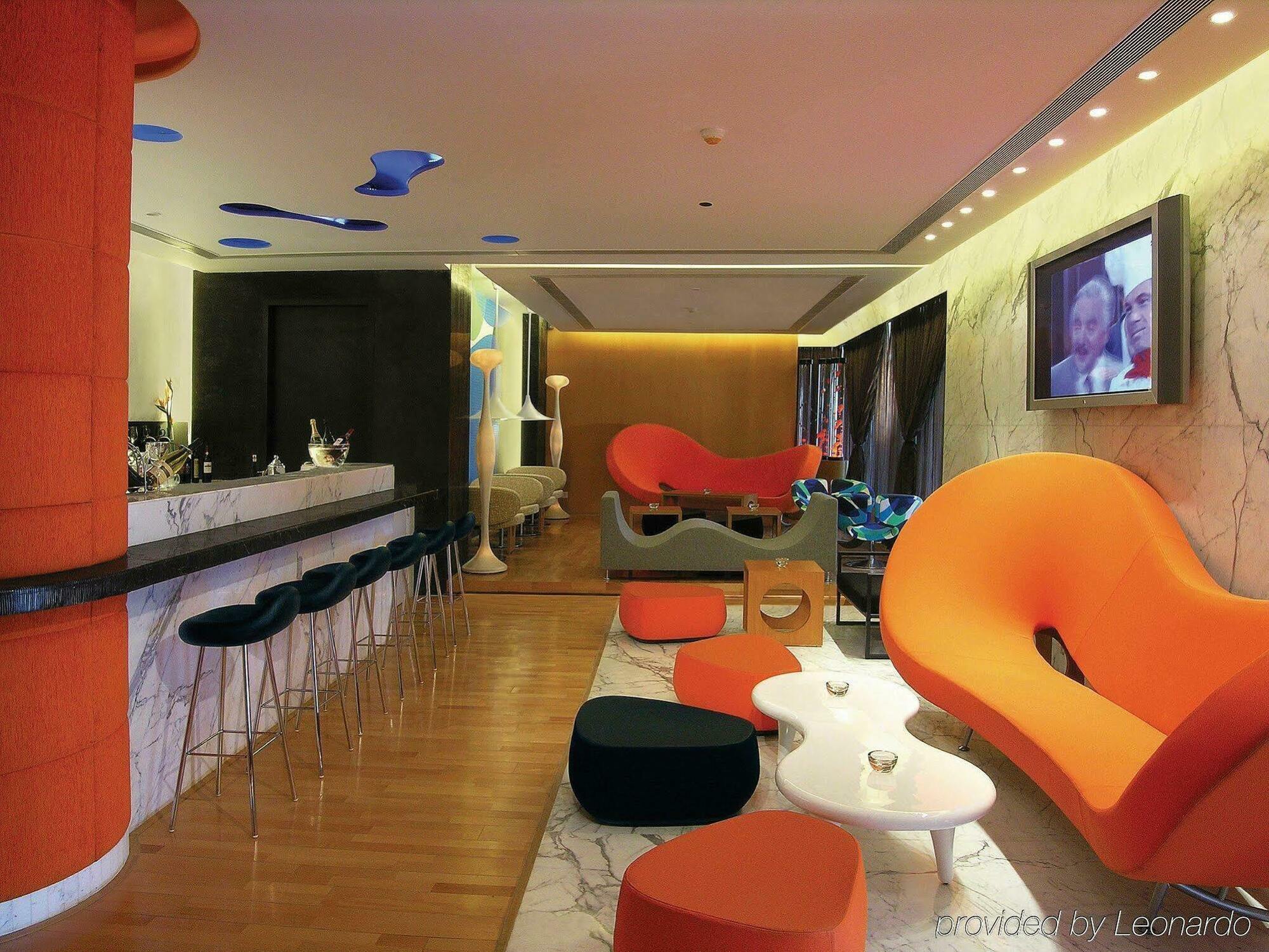 Taj Chandīgarh Zewnętrze zdjęcie The lounge at the airport